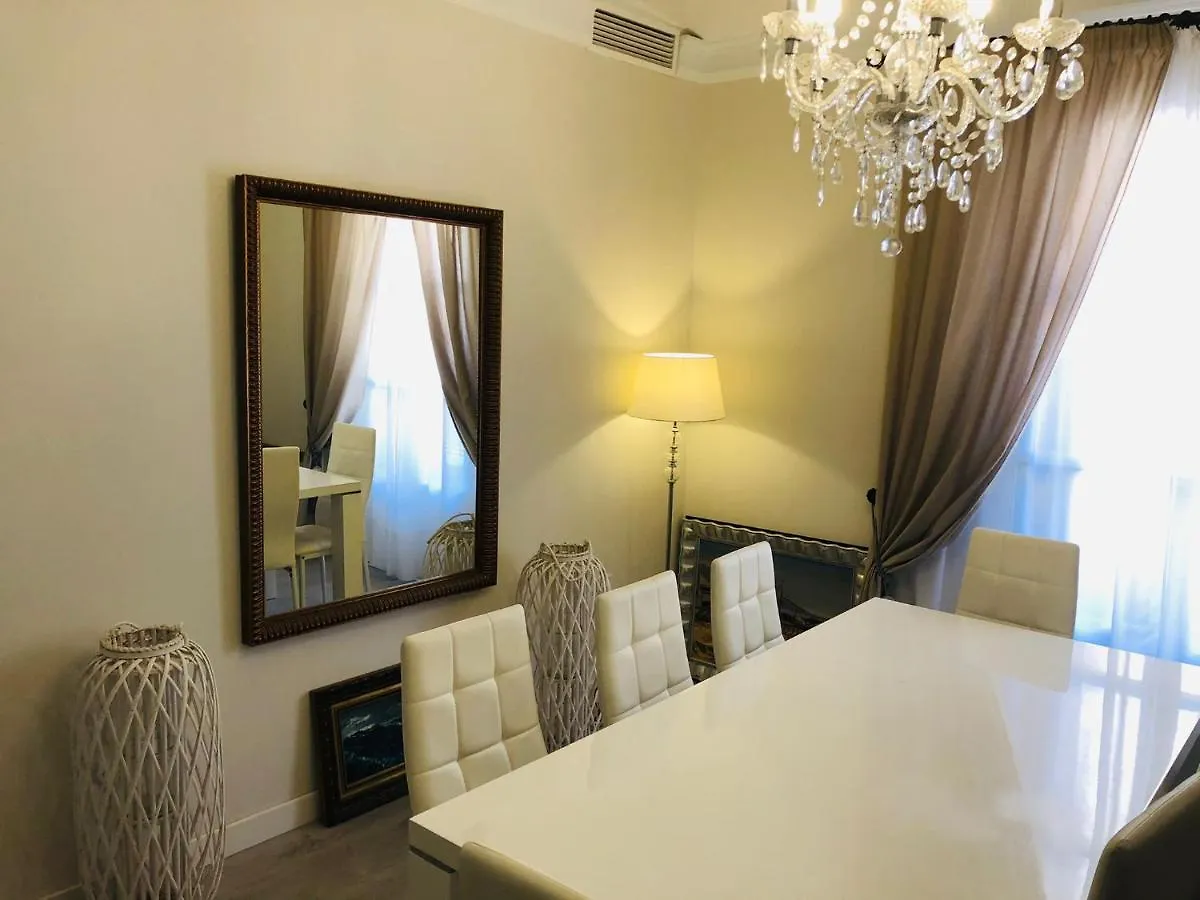 Apartamento A 50 Metros De La Playa Malagueta Con Vistas Al Mar Malaga